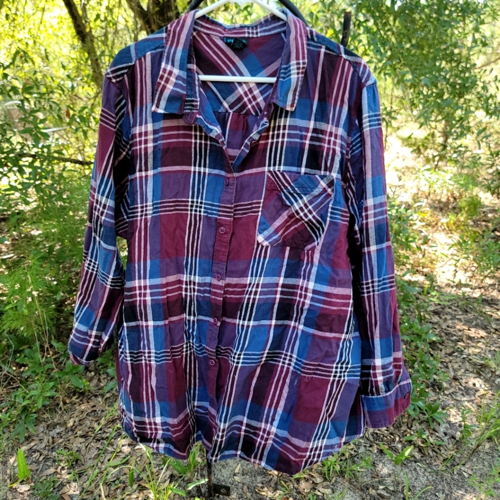 Rue 21+ Plaid & Lace Button-Up Shirt 3x